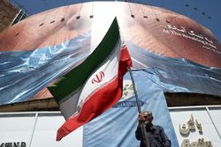 Iran tìm ra 'vũ khí' mới sau khủng hoảng Hormuz