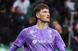 Newcastle đón tân binh đầu tiên giá 28 triệu euro