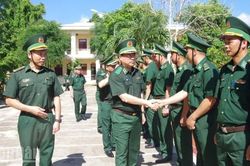 Bộ Tư lệnh Bộ đội Biên phòng kiểm tra toàn diện tại Đồn Biên phòng Cửa khẩu Đắk Ruê