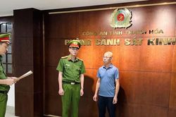 Tự sản xuất nem chua rán, gắn nhãn thực phẩm sạch của doanh nghiệp khác