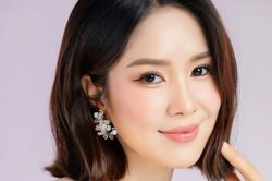 Sao Việt: Lê Phương khoe nhan sắc ngày càng trẻ trung, quyến rũ