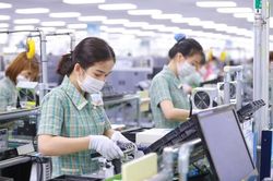 Ba nhóm hàng xuất khẩu mang về hơn 109 tỷ USD cho Việt Nam
