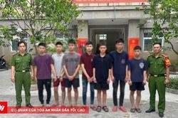 Nhóm thanh niên chặn đường, rút hung khí tấn công người dân