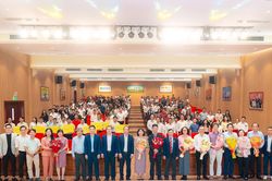 HUTECH khai giảng chương trình đào tạo Tiến sĩ, Thạc sĩ đợt 1 năm 2026