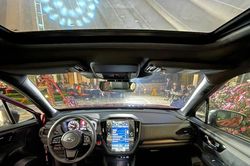 Subaru Việt Nam nói gì về lỗi bong cửa sổ trời trên mẫu Forester đời mới?