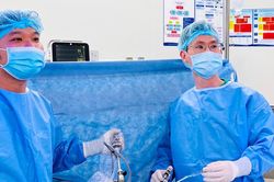 Nữ du khách Thái Lan bị xuất huyết ổ bụng được các bác sĩ Việt Nam cấp cứu kịp thời