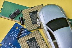 Cơn sốt AI 'hút' chip: Ngành ô tô toàn cầu lao đao trước nguy cơ đứt gãy cung ứng