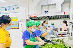 Xây dựng môi trường thực phẩm an toàn