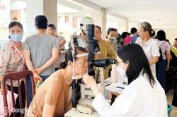 Phòng bệnh từ những lần khám sức khỏe định kỳ