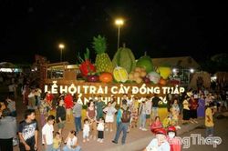 Lễ hội Trái cây Đồng Tháp lần thứ I thu hút đông đảo khách tham quan, trải nghiệm