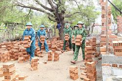 Tích cực chung tay với quyết tâm cao