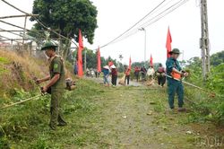 Nhiều địa phương trong tỉnh ra qu&acirc;n hưởng ứng phong tr&agrave;o 'V&igrave; một Việt Nam xanh - sạch - đẹp'