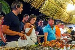 Khi ẩm thực níu chân du khách