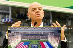 World Cup 2026: FIFA thay đổi nghi thức quốc ca và rắc rối vé 0 đồng