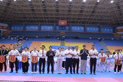 Gần 900 vận động vi&ecirc;n tham dự Giải c&uacute;p li&ecirc;n đo&agrave;n Taekwondo tỉnh Ph&uacute; Thọ mở rộng