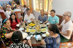 Vẹn nghĩa tri ân người có công