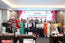 Kết nối nguồn lực, tăng cường công tác truyền thông, phát triển nhân lực logistics