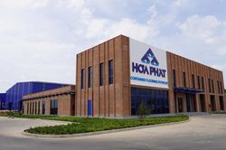 Giữa lúc HPG lao dốc, một lãnh đạo Hòa Phát muốn thoái bớt 6,6 triệu cổ phiếu