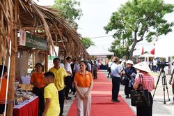 Khẳng định 'vị thế' lúa rươi hữu cơ ở Chí Minh, Hải Phòng