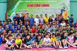 Hơn 270 vận động viên tranh tài tại Giải cầu lông các nhóm tuổi Đất Mũi mở rộng