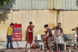 Phù Đổng quyết liệt 'nói không' với đốt rác bừa bãi