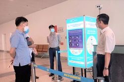 Phòng dịch Ebola: Chủ động dựng 'lá chắn' từ sớm, từ xa