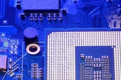 Cổ phiếu chip Mỹ bốc hơi 1,3 nghìn tỷ USD vốn hóa