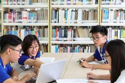 Khi doanh nghiệp trở thành giảng đường thứ hai: Cơ hội cho sinh viên trải nghiệm môi trường làm việc