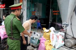 Công an xã Thư Lâm chủ động giữ gìn trật tự đô thị