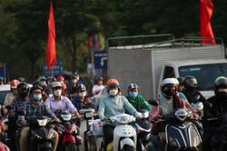 Bắc bộ nắng nóng hoa mắt trước khi không khí lạnh cuối mùa tràn về vào tối mai