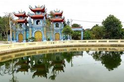 Vẻ đẹp mộc mạc của làng cổ Yên Mỹ ven sông Hồng