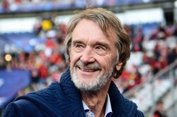 Sir Jim Ratcliffe 'bỏ rơi' Nice vì MU