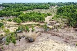 Khắc phục hậu quả bom mìn, chất độc hóa học, vì sự an toàn của người dân