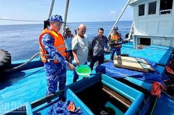 Cảnh sát biển bắt giữ tàu vận chuyển trái phép hơn 150.000 lít dầu D.O