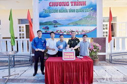 'Bữa cơm nghĩa tình quân dân' tại Đặc khu Côn Đảo