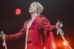 Sau một thập kỷ làm nghề, Tăng Phúc đã không còn đứng yên một chỗ hát ballad