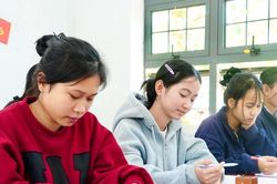 Ôn tập miễn phí trước Kỳ thi quan trọng