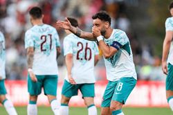 Bruno Fernandes tỏa sáng thay Ronaldo, Bồ Đào Nha thắng đẹp