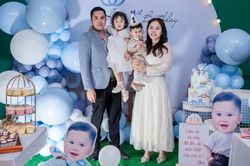 Hành trình 10 năm chữa hiếm muộn và thời khắc hai vợ chồng ôm nhau bật khóc