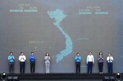 Ph&oacute; Chủ tịch nước V&otilde; Thị &Aacute;nh Xu&acirc;n dự lễ ph&aacute;t động phong tr&agrave;o thi đua 'Lao động giỏi, năng suất cao, thu nhập tốt'