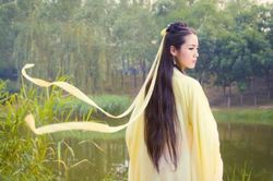 Nữ cao thủ có thể đánh bại hoàn toàn Chu Chỉ Nhược