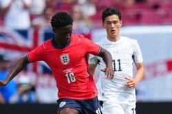 Thắng tối thiểu New Zealand: Dấu ấn chiến thuật của Thomas Tuchel và kỷ lục mới của Harry Kane