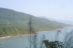 Bóng ân nhân ven đường