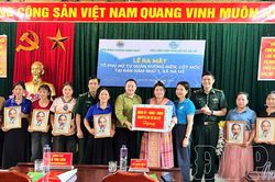 Ra mắt tổ phụ nữ tự quản đường biên, cột mốc xã Nà Hỳ