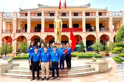 Từ Bến Nhà Rồng đến khát vọng giải phóng dân tộc