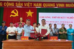 Xã Gào và phường Bình Kiến kết nghĩa, tăng cường hợp tác phát triển