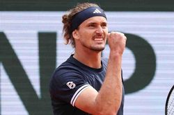 Alexander Zverev bị chỉ trích kịch liệt vì phát ngôn 'vô cảm' tại Roland Garros