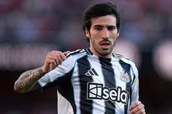 Chuyển nhượng tối 7/6: MU chi 140 triệu bảng, Arsenal dẫn đầu cuộc đua Alvarez