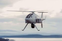 Trực thăng không người lái CAMCOPTER S-300 nâng cao năng lực săn ngầm cho châu Âu