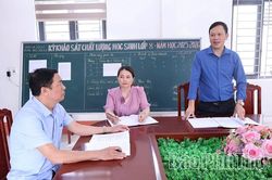 Nâng cao chất lượng sinh hoạt chi bộ ở Yên Kỳ